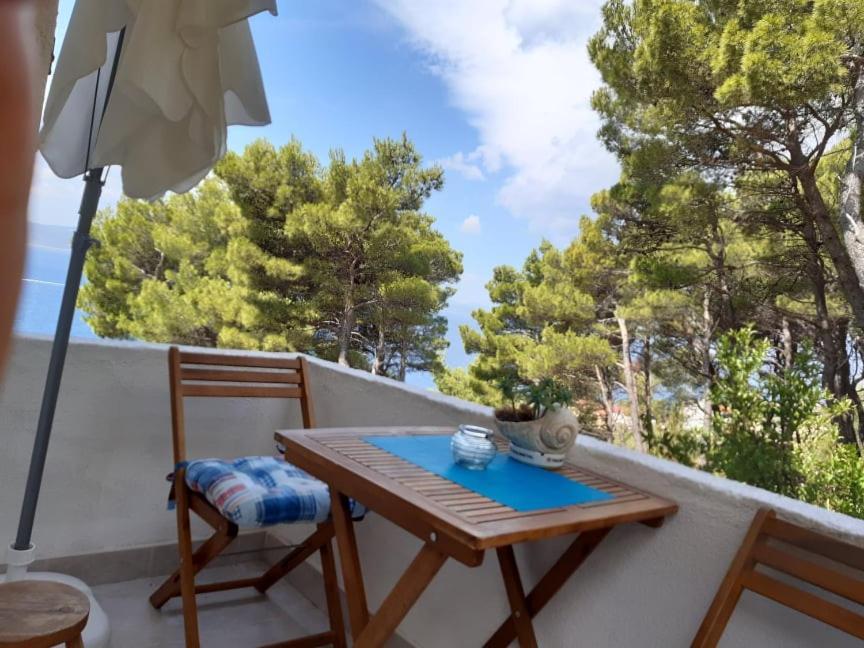 Peace And Quiet Apartment In Brela, Croatia Luaran gambar